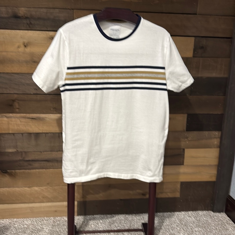 Denim and Flowers by Ricky Singh Tee Shirt With Navy/ Beige Stripes Size Large